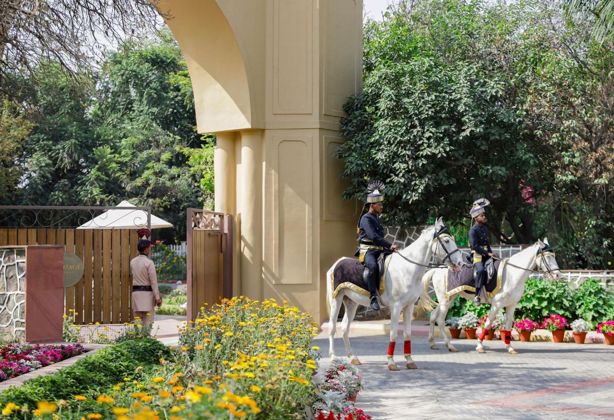 Heritage Village Resort & Spa Manesar-Γκουργκάον Εξωτερικό φωτογραφία
